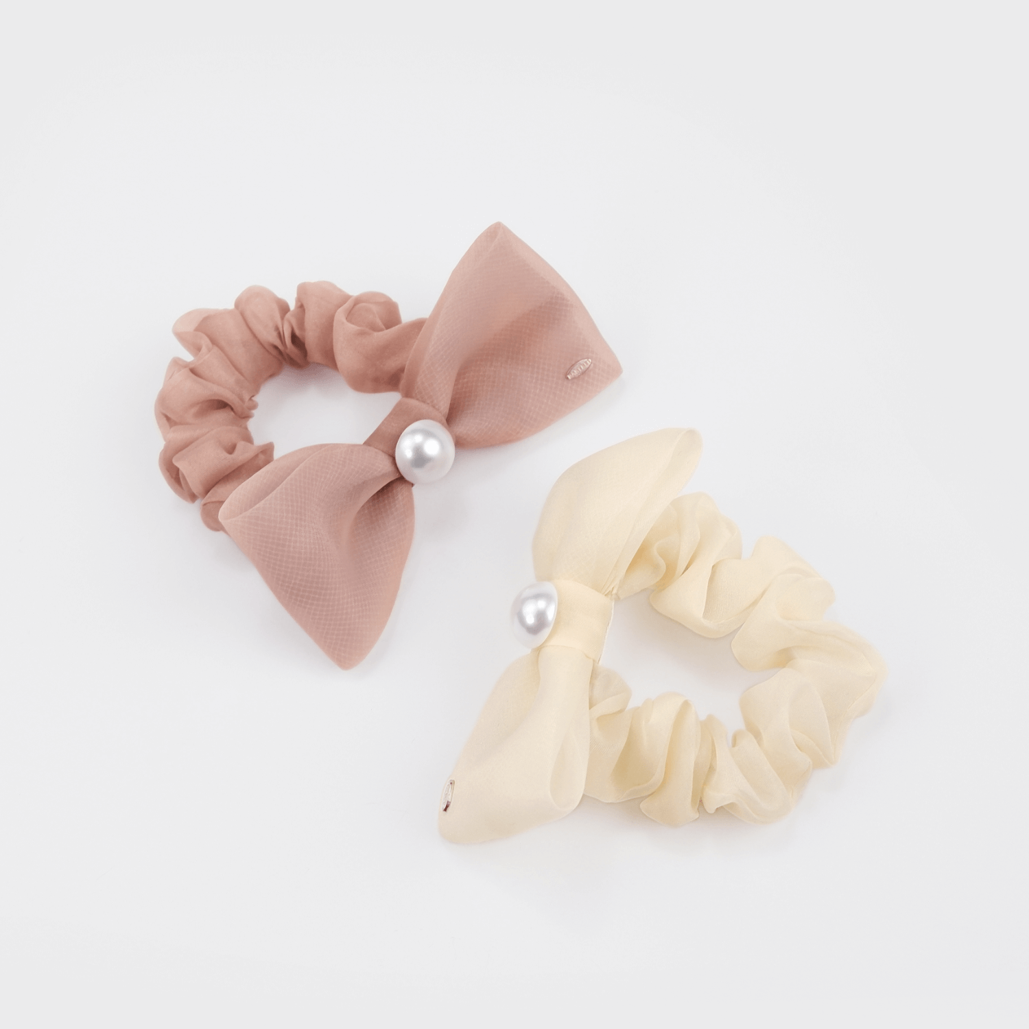 Organza Pearl Small Scrunchie (Bow & 1 Bead)