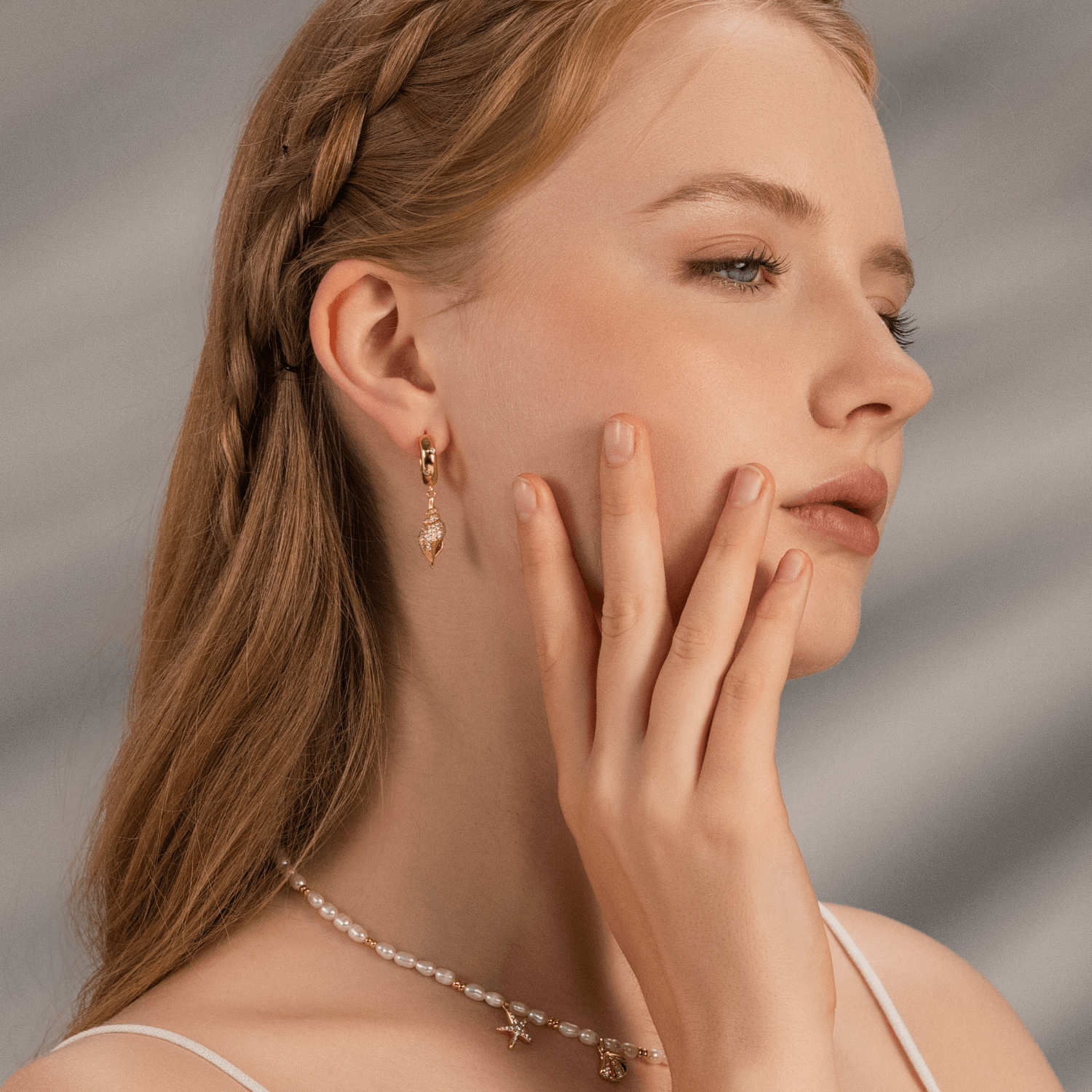 Conch Asymmetric Earrings