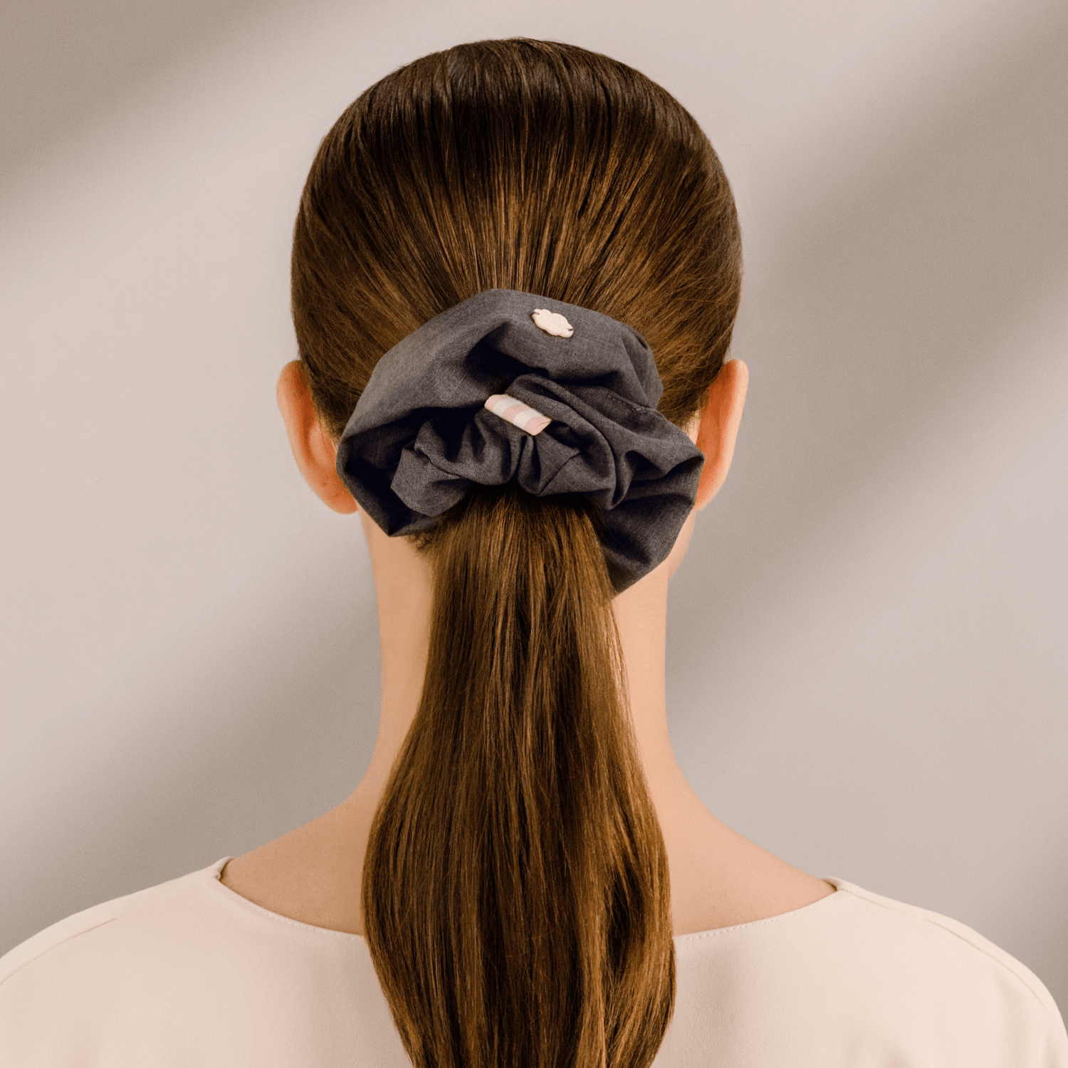 Suit Shell Large Scrunchie (Stripe & Cloud-shaped)